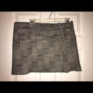 Express side buckle mini skirt